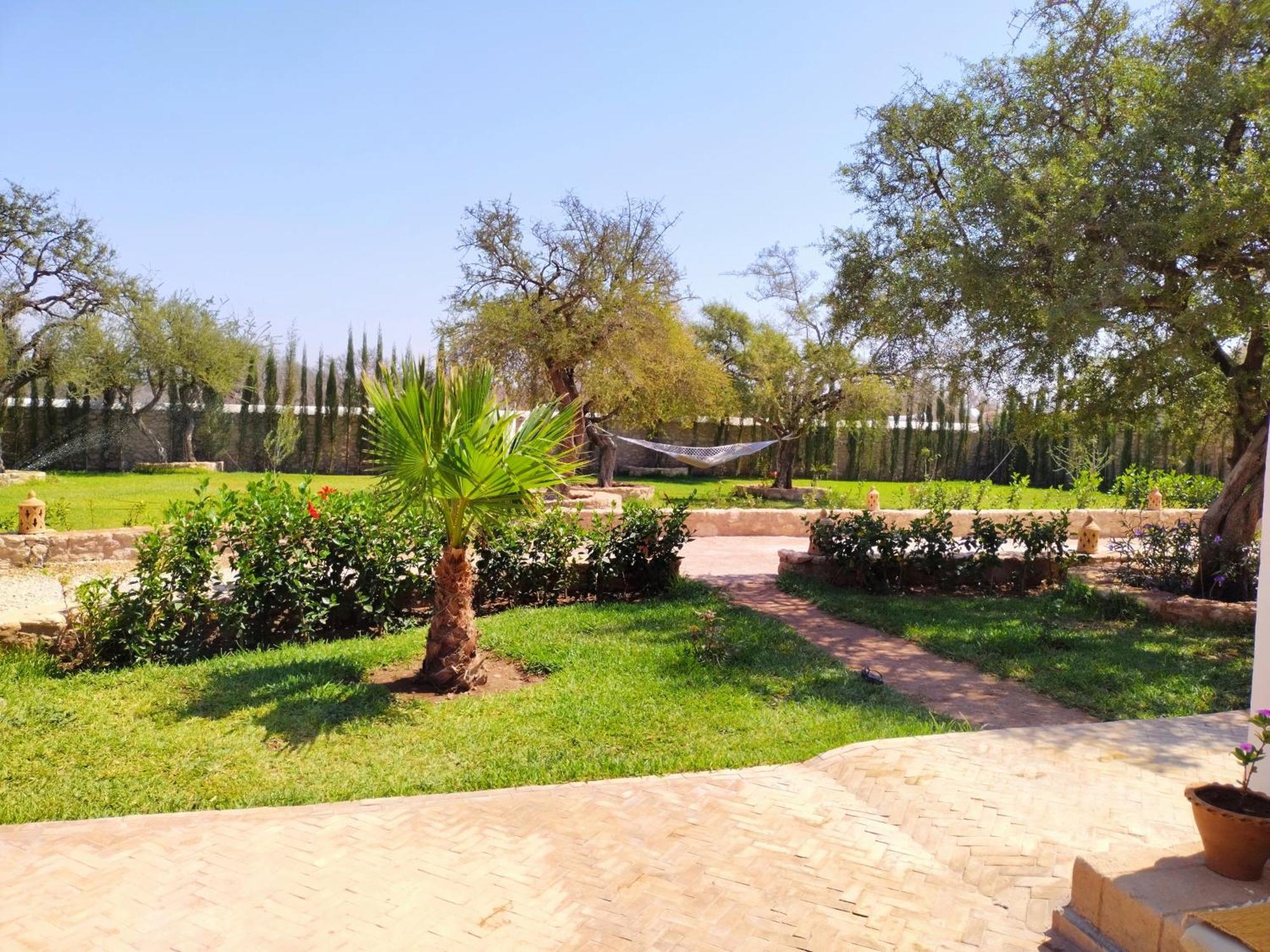 אסאוירה Villa Iyad מראה חיצוני תמונה