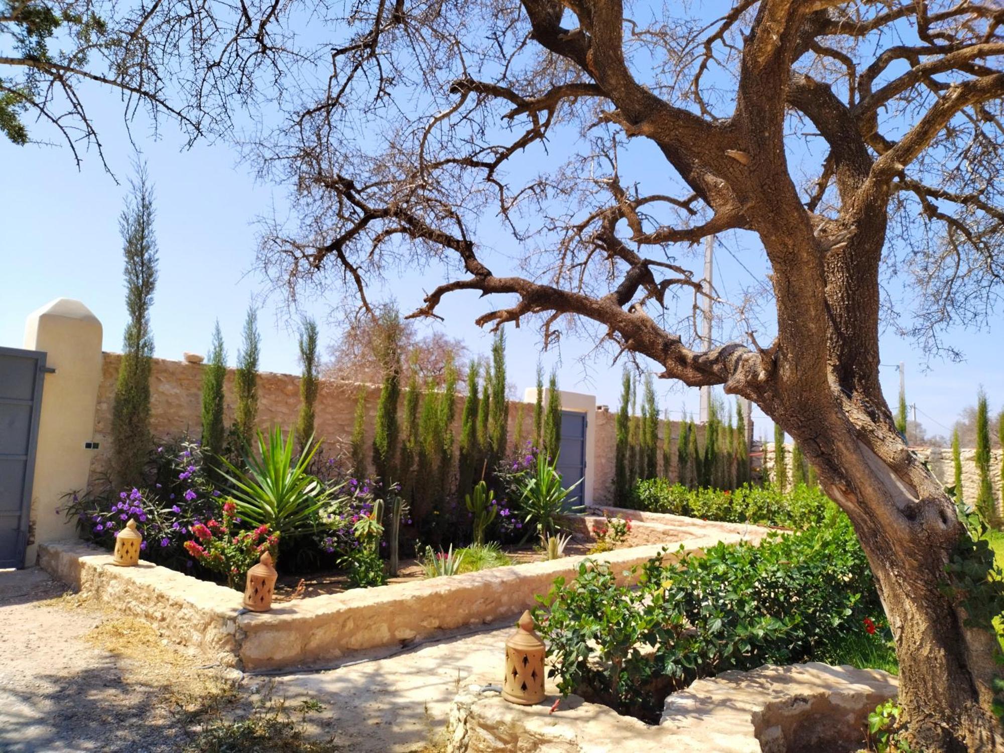 אסאוירה Villa Iyad מראה חיצוני תמונה