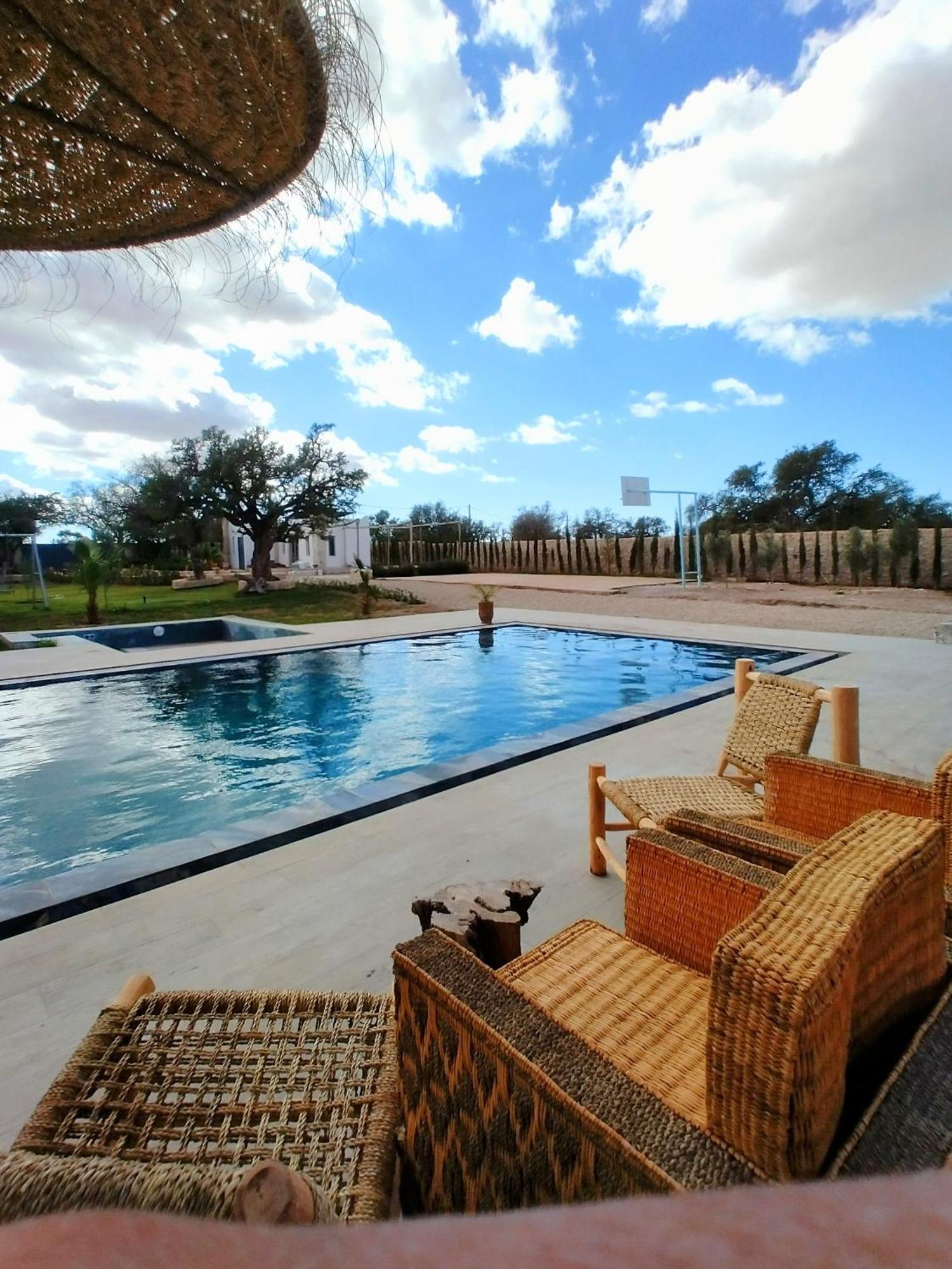 אסאוירה Villa Iyad מראה חיצוני תמונה